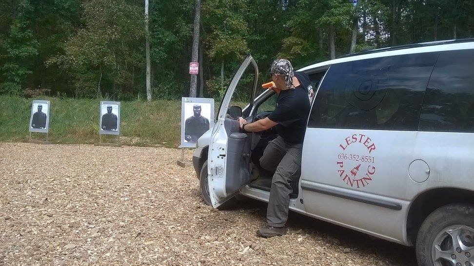 Vehicle Gun Fighting 2015 (20)